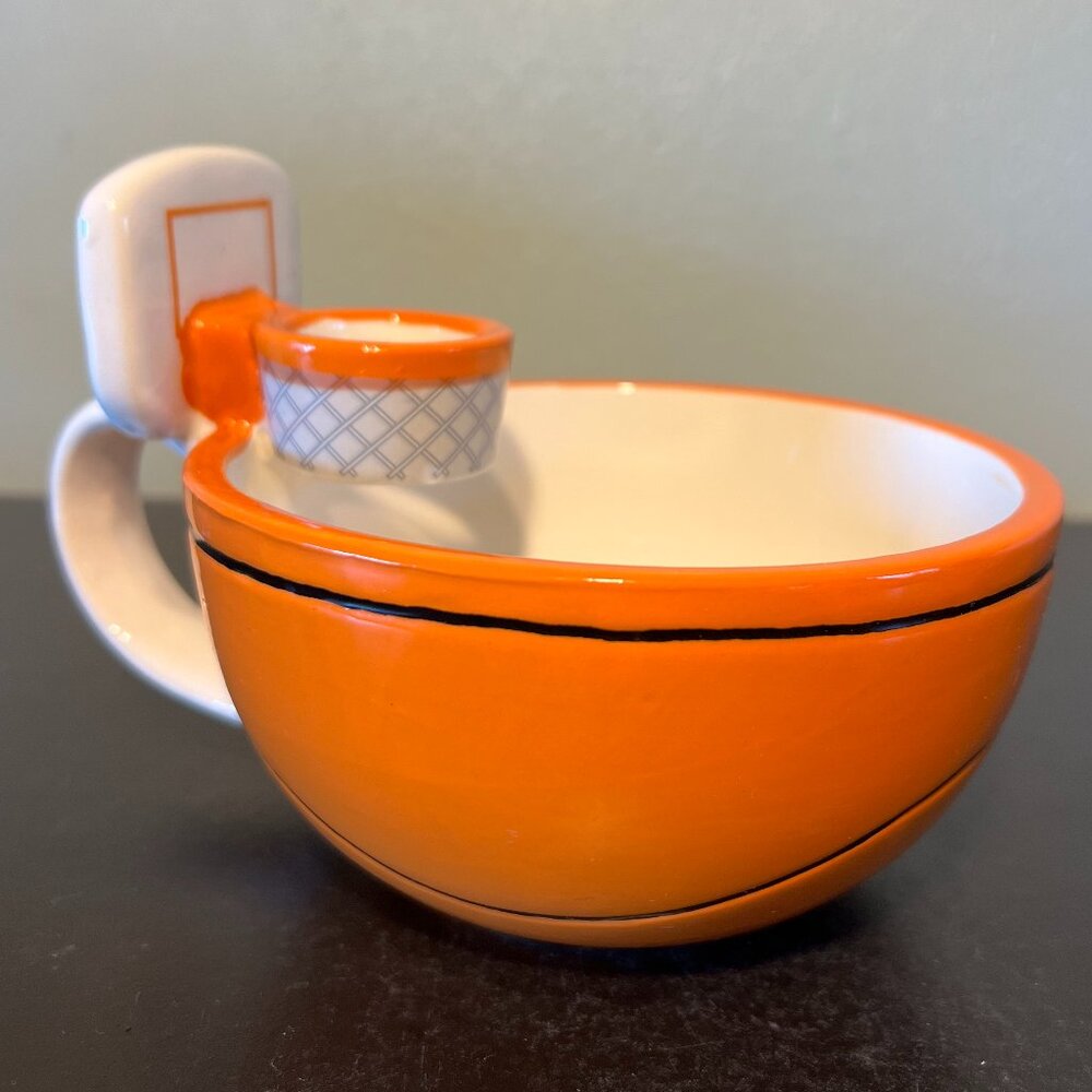 MAX'IS Creations  Basketball Shaped 3D Mug Bowl Attached Hoop Backboard Novelty